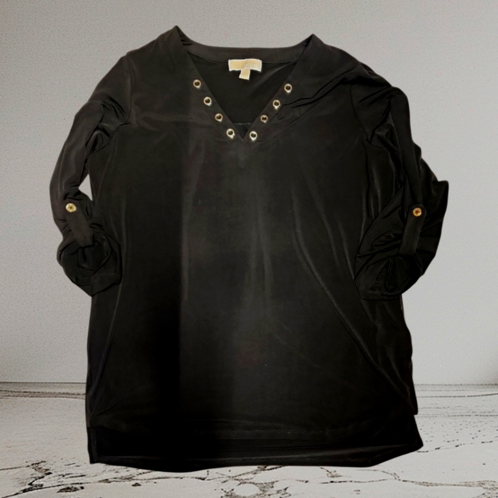 Michael Kors Black Eyelet Grommet V-Neck Blouse – Size XL
